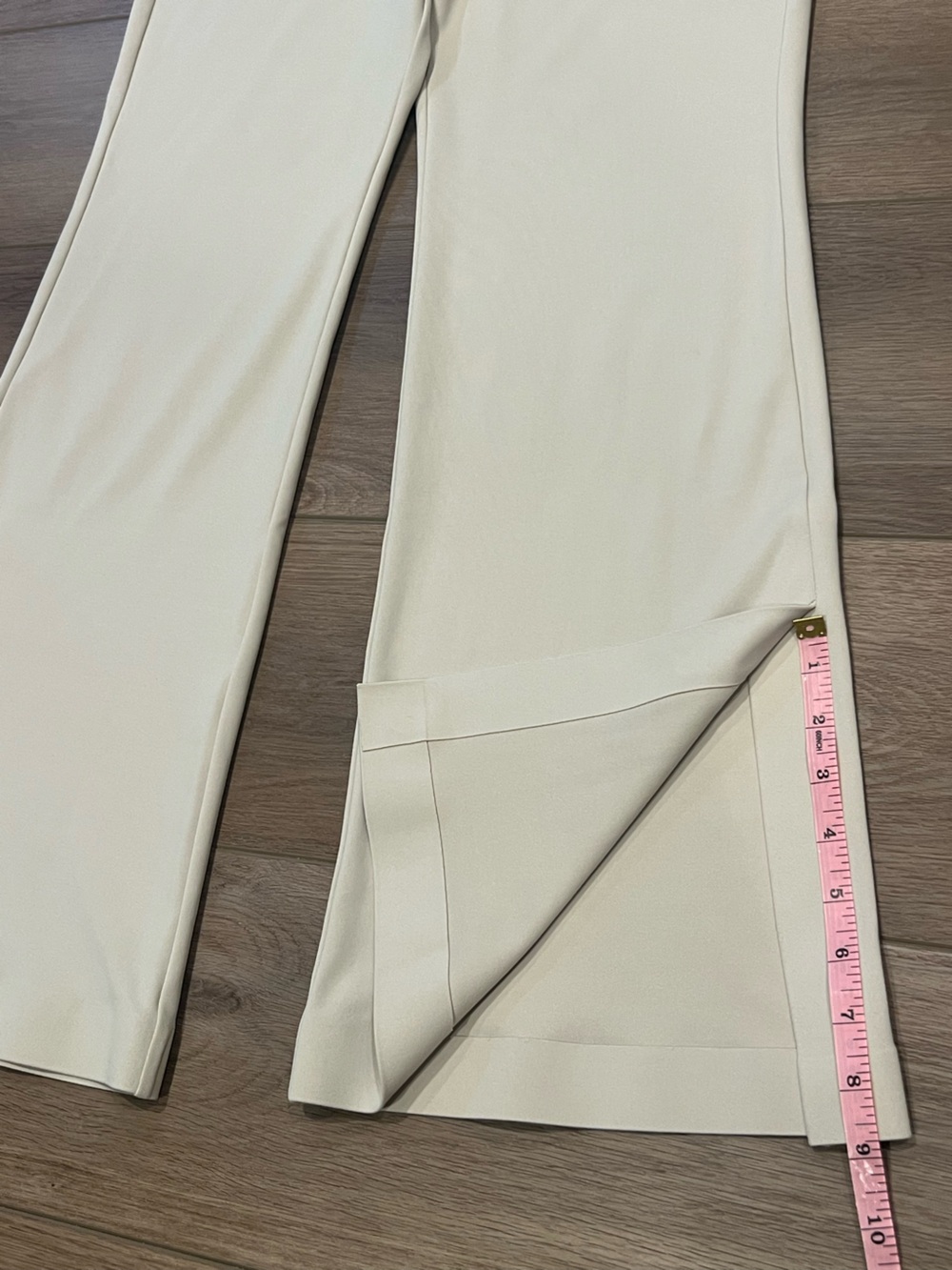 Athleta Venice Cream Flare Leg Performance Pants Size XS Side Slits - Picture 7 of 15
